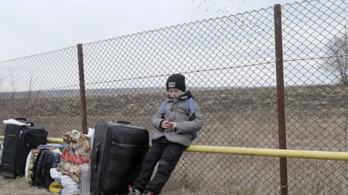 УНИЦЕФ: Войната е прогонила 500 000 деца от Украйна